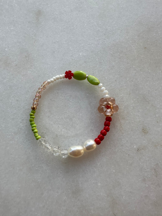 Mixed beaded bracelet - Red/Green